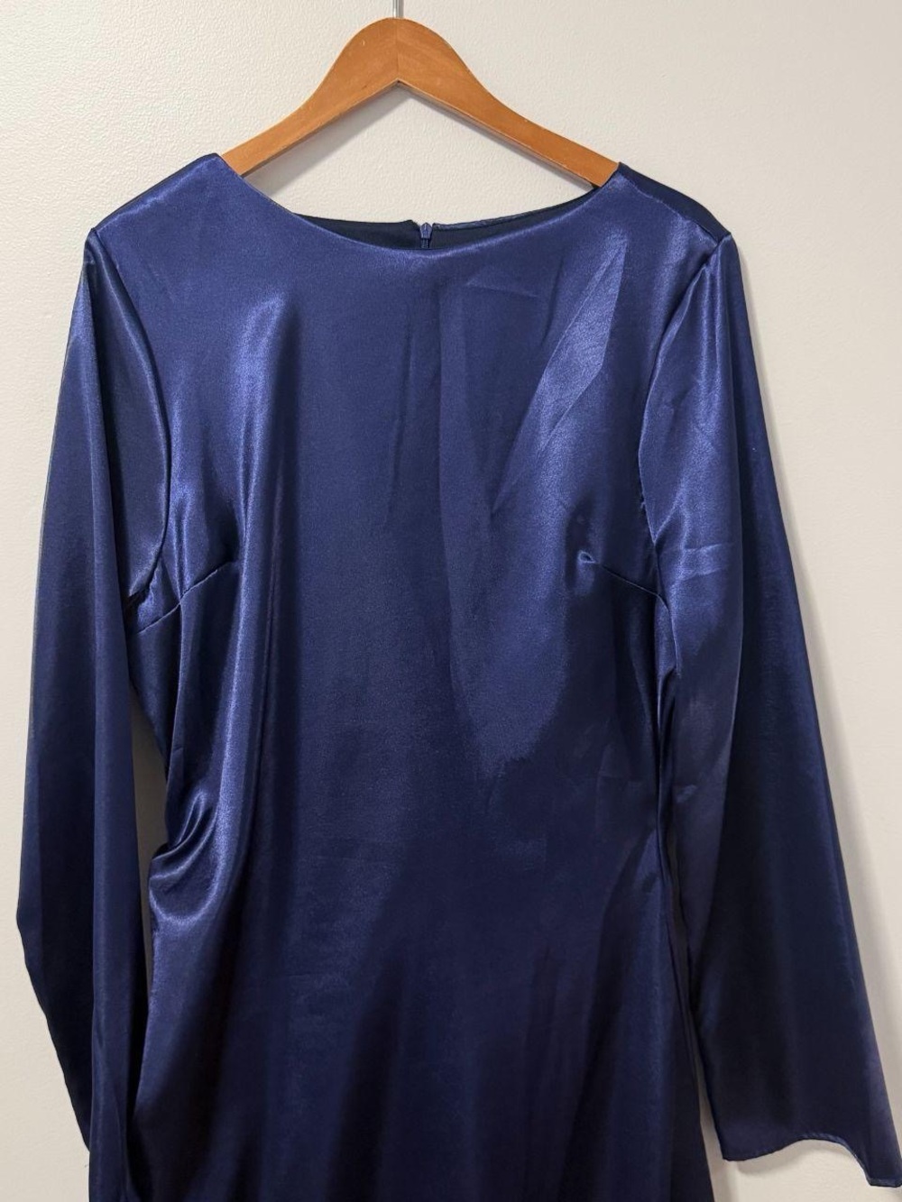 Satin Long-Sleeve Women’s Mermaid Dress in Navy Blue